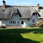 Holiday home Les De La Ferme De L'eglise Fatouville-Grestain