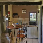 Les De La Ferme De L'eglise Holiday home Fatouville-Grestain