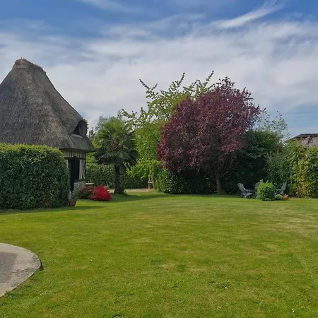 Holiday home Les De La Ferme De L'eglise Fatouville-Grestain