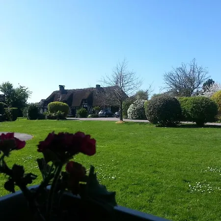 Holiday home De La Ferme De L'eglise Fatouville-Grestain