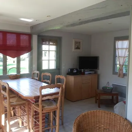 Holiday home De La Ferme De L'eglise Fatouville-Grestain